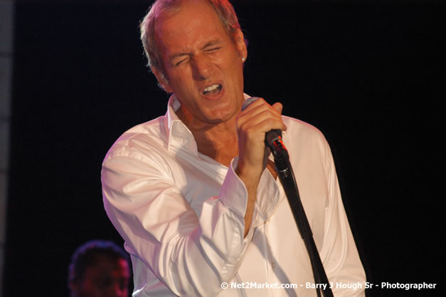 Michael Bolton - Air Jamaica Jazz & Blues Festival 2007 - The Art of Music -  Thursday, January 25th - 10th Anniversary - Air Jamaica Jazz & Blues Festival 2007 - The Art of Music - Tuesday, January 23 - Saturday, January 27, 2007, The Aqueduct on Rose Hall, Montego Bay, Jamaica - Negril Travel Guide, Negril Jamaica WI - http://www.negriltravelguide.com - info@negriltravelguide.com...!