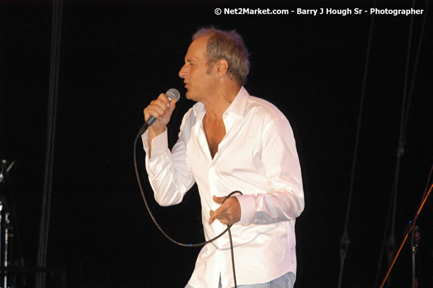 Michael Bolton - Air Jamaica Jazz & Blues Festival 2007 - The Art of Music -  Thursday, January 25th - 10th Anniversary - Air Jamaica Jazz & Blues Festival 2007 - The Art of Music - Tuesday, January 23 - Saturday, January 27, 2007, The Aqueduct on Rose Hall, Montego Bay, Jamaica - Negril Travel Guide, Negril Jamaica WI - http://www.negriltravelguide.com - info@negriltravelguide.com...!