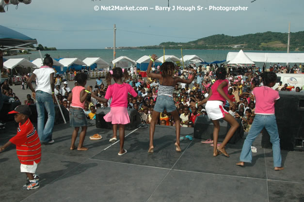 Cross De Harbour @ Lucea Car Park presented by Linkz Entertainment in association with Lucea Chamber of Commerce - Featuring Freddy Mc Gregor, Iley Dread, Mr. Vegas, Lt. Elmo, Champagne, Merital, CC, Brillant, TQ, Mad Dog, Chumps - Lucea, Hanover, Jamaica - Negril Travel Guide.com, Negril Jamaica WI - http://www.negriltravelguide.com - info@negriltravelguide.com...!