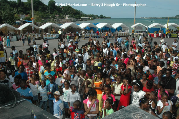 Cross De Harbour @ Lucea Car Park presented by Linkz Entertainment in association with Lucea Chamber of Commerce - Featuring Freddy Mc Gregor, Iley Dread, Mr. Vegas, Lt. Elmo, Champagne, Merital, CC, Brillant, TQ, Mad Dog, Chumps - Lucea, Hanover, Jamaica - Negril Travel Guide.com, Negril Jamaica WI - http://www.negriltravelguide.com - info@negriltravelguide.com...!