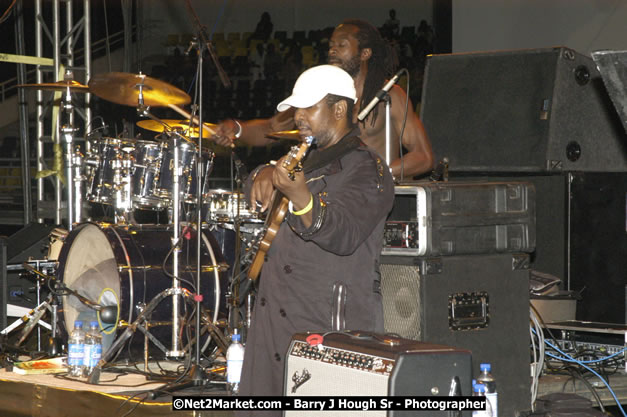 Morgan Heritage - Cure Fest 2007 - Longing For Concert at Trelawny Multi Purpose Stadium, Trelawny, Jamaica - Sunday, October 14, 2007 - Cure Fest 2007 October 12th-14th, 2007 Presented by Danger Promotions, Iyah Cure Promotions, and Brass Gate Promotions - Alison Young, Publicist - Photographs by Net2Market.com - Barry J. Hough Sr, Photographer - Negril Travel Guide, Negril Jamaica WI - http://www.negriltravelguide.com - info@negriltravelguide.com...!