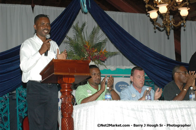 JUTA Tours Negril Chapter Annual Meeting - Clive Gordon Re-Elected as President, May 30, 2007, Negril Hills Golf Course, Sheffield, Westmoreland, Jamaica, W.I.  - Photographs by Net2Market.com - Negril Travel Guide, Negril Jamaica WI - http://www.negriltravelguide.com - info@negriltravelguide.com...!