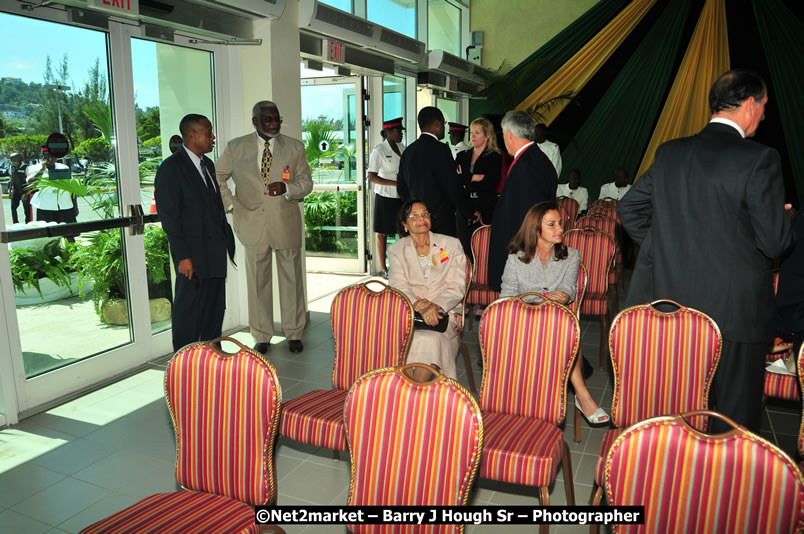 The Unveiling Of The Commemorative Plaque By The Honourable Prime Minister, Orette Bruce Golding, MP, And Their Majesties, King Juan Carlos I And Queen Sofia Of Spain - On Wednesday, February 18, 2009, Marking The Completion Of The Expansion Of Sangster International Airport, Venue at Sangster International Airport, Montego Bay, St James, Jamaica - Wednesday, February 18, 2009 - Photographs by Net2Market.com - Barry J. Hough Sr, Photographer/Photojournalist - Negril Travel Guide, Negril Jamaica WI - http://www.negriltravelguide.com - info@negriltravelguide.com...!