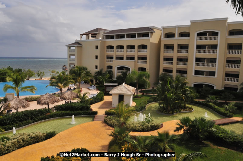 MBJ Airports Limited Welcomes Participants for 2008 ACI [Airports Council International] Airport Operations Seminar @ The Iberostar Hotel - Wednesday - Saturday, October 23 - 25, 2008 - MBJ Airports Limited, Montego Bay, St James, Jamaica - Photographs by Net2Market.com - Barry J. Hough Sr. Photojournalist/Photograper - Photographs taken with a Nikon D300 - Negril Travel Guide, Negril Jamaica WI - http://www.negriltravelguide.com - info@negriltravelguide.com...!