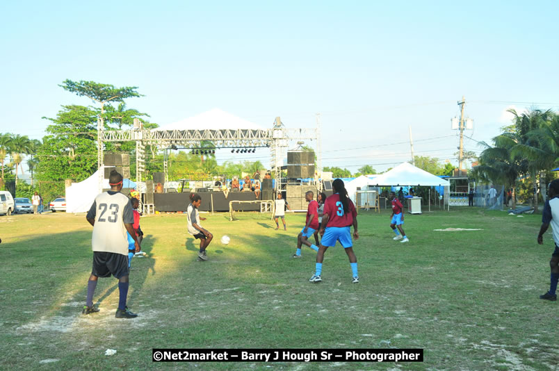 Marley Magic Traffic Jam - Celebrity Football @ Spring Break - Saturday, March 21, 2009 - Also Featuring: Kelley, Capleton, Junior Reid, Spragga Benz, Wayne Marshall, Munga, Romaine Virgo,Embee, Bango Herman, Flava K, Whisky Baggio, Andrew and Wadda Blood, Black Am I, Packa, Venue at Waz Beach, Norman Manley Boulevard, Negril Westmoreland, Jamaica - Saturday, March 21, 2009 - Photographs by Net2Market.com - Barry J. Hough Sr, Photographer/Photojournalist - Negril Travel Guide, Negril Jamaica WI - http://www.negriltravelguide.com - info@negriltravelguide.com...!