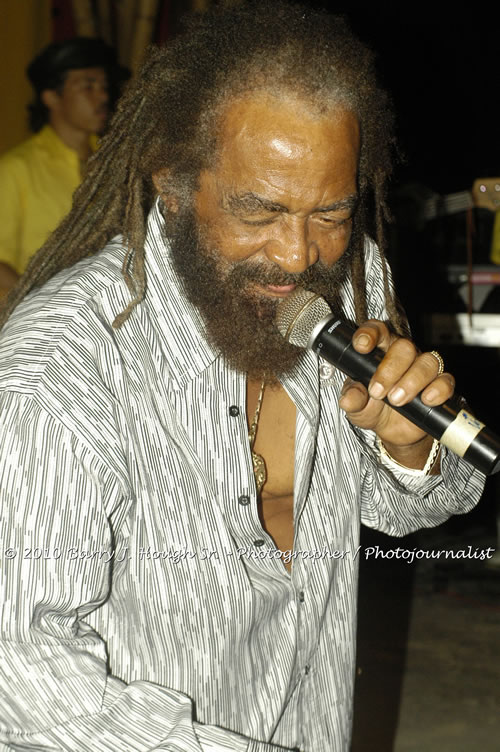 John Holt - Live in Concert - Also featuring Uprising Bank, plus DJ Gemini @ One Love Reggae Concerts Series 09/10 @ Negril Escape Resort & Spa, February 9, 2010, One Love Drive, West End, Negril, Westmoreland, Jamaica W.I. - Photographs by Net2Market.com - Barry J. Hough Sr, Photographer/Photojournalist - The Negril Travel Guide - Negril's and Jamaica's Number One Concert Photography Web Site with over 40,000 Jamaican Concert photographs Published -  Negril Travel Guide, Negril Jamaica WI - http://www.negriltravelguide.com - info@negriltravelguide.com...!