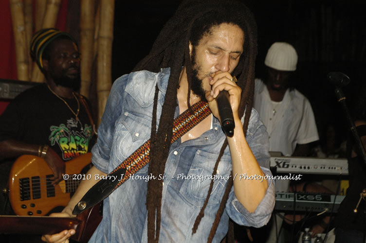 Julian Marley - Grammy Nominee & Son of the Legend Bob Marley - Live in Concert - Also featuring Ras Noble, Power Drill, Iron Head, & Robin Banks - Backing Band Roots Warrior, plus DJ Gemini @ One Love Reggae Concerts Series 09/10 @ Negril Escape Resort & Spa, February 2, 2010, One Love Drive, West End, Negril, Westmoreland, Jamaica W.I. - Photographs by Net2Market.com - Barry J. Hough Sr, Photographer/Photojournalist - The Negril Travel Guide - Negril's and Jamaica's Number One Concert Photography Web Site with over 40,000 Jamaican Concert photographs Published -  Negril Travel Guide, Negril Jamaica WI - http://www.negriltravelguide.com - info@negriltravelguide.com...!