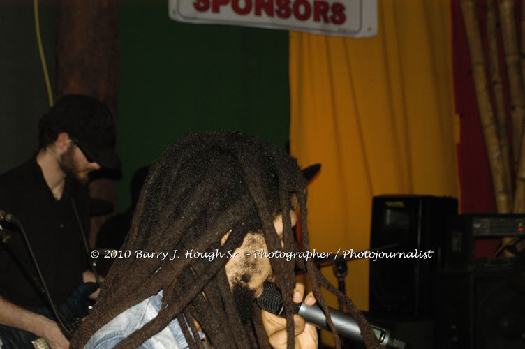 Julian Marley - Grammy Nominee & Son of the Legend Bob Marley - Live in Concert - Also featuring Ras Noble, Power Drill, Iron Head, & Robin Banks - Backing Band Roots Warrior, plus DJ Gemini @ One Love Reggae Concerts Series 09/10 @ Negril Escape Resort & Spa, February 2, 2010, One Love Drive, West End, Negril, Westmoreland, Jamaica W.I. - Photographs by Net2Market.com - Barry J. Hough Sr, Photographer/Photojournalist - The Negril Travel Guide - Negril's and Jamaica's Number One Concert Photography Web Site with over 40,000 Jamaican Concert photographs Published -  Negril Travel Guide, Negril Jamaica WI - http://www.negriltravelguide.com - info@negriltravelguide.com...!