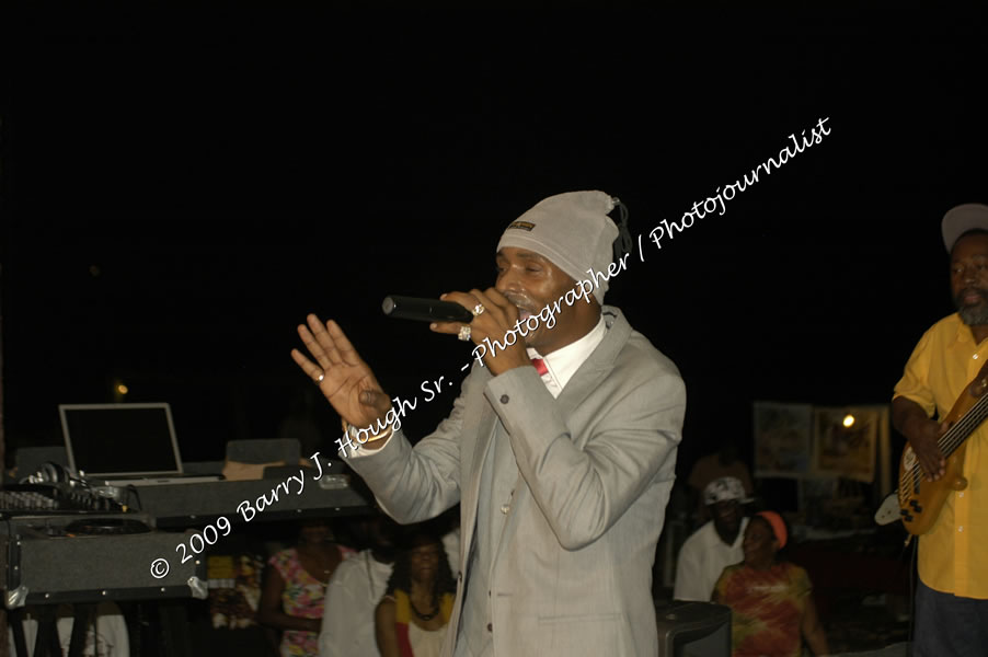  Sanchez - Live in Concert - at the One Love Reggae Concert Series 09/10 @ Negril Escape Resort & Spa - Also Featuring: Timmi Burrell and Justice Merchant- Backing Band Roots Warrior - DJ Gemini - MC Oliver Cargill, Negril Escape Resort & Spa, One Love Drive, West End, Negril, Westmoreland, Jamaica W.I. - Tuesday, November 24, 2009 - Photographs by Net2Market.com - Barry J. Hough Sr, Photographer / Photojournalist - Photos taken with a Nikon D70, D100, or D300 - Negril Travel Guide, Negril Jamaica WI - http://www.negriltravelguide.com - info@negriltravelguide.com...!