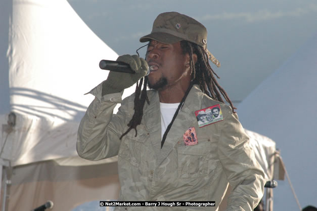 Jah Cure at Tru-Juice Rebel Salute 2008 - The 15th staging of Tru-Juice Rebel Salute, Saturday, January 12, 2008, Port Kaiser Sports Club, St. Elizabeth, Jamaica W.I. - Photographs by Net2Market.com - Barry J. Hough Sr, Photographer - Negril Travel Guide, Negril Jamaica WI - http://www.negriltravelguide.com - info@negriltravelguide.com...!