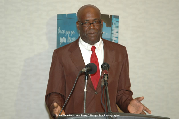 Red Cap Porters Awards - Minister of Tourism, Hon. Edmund Bartlett - Director of Tourism, Basil Smith - Friday, December 14, 2007 - Holiday Inn Sunspree, Montego Bay, Jamaica W.I. - Photographs by Net2Market.com - Barry J. Hough Sr, Photographer - Negril Travel Guide, Negril Jamaica WI - http://www.negriltravelguide.com - info@negriltravelguide.com...!