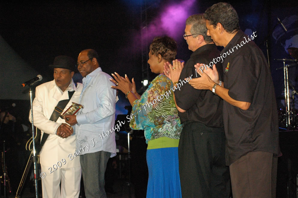  Michael Jackson - A Lifetime Achievement Award was presented to Michael Jackson and received by Tito Jackson @ Reggae Sumfest 2009 - International Night 2 - Reggae Sumfest 2009,Catherine Hall, Montego Bay, St. James, Jamaica W.I. - Saturday, July 25, 2009 - Reggae Sumfest 2009, July 19 - 25, 2009 - Photographs by Net2Market.com - Barry J. Hough Sr. Photojournalist/Photograper - Photographs taken with a Nikon D70, D100, or D300 - Negril Travel Guide, Negril Jamaica WI - http://www.negriltravelguide.com - info@negriltravelguide.com...!