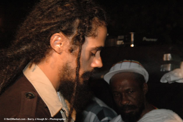 Damian Marley - Red Stripe Reggae Sumfest 2006 - The Summit - Jamaica's Greatest, The World's Best - Saturday, July 22, 2006 - Montego Bay, Jamaica - Negril Travel Guide, Negril Jamaica WI - http://www.negriltravelguide.com - info@negriltravelguide.com...!