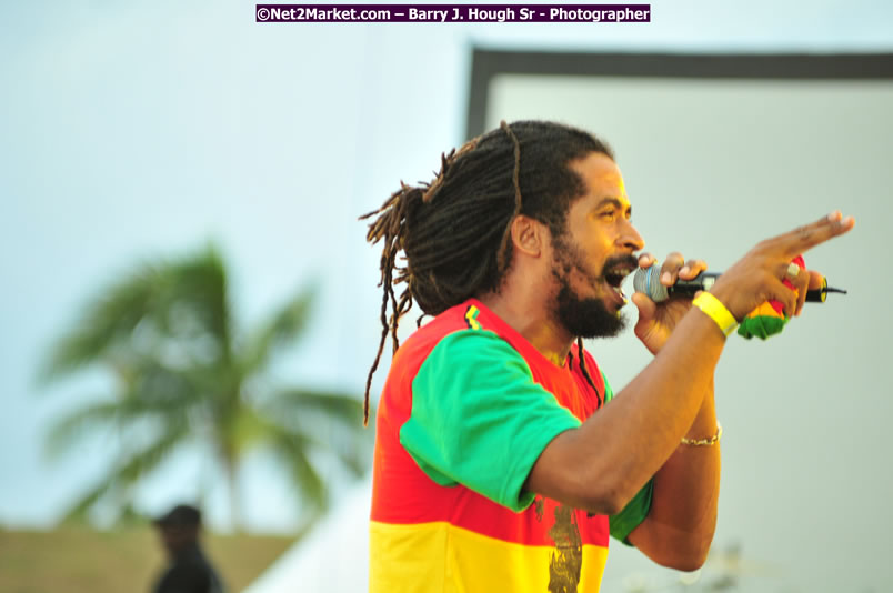 Jamaica's Athletes Celebration - Western Olympics Sports Gala & Trelawny Homecoming - Wednesday, October 8, 2008 - Photographs by Net2Market.com - Barry J. Hough Sr. Photojournalist/Photograper - Photographs taken with a Nikon D300 - Negril Travel Guide, Negril Jamaica WI - http://www.negriltravelguide.com - info@negriltravelguide.com...!