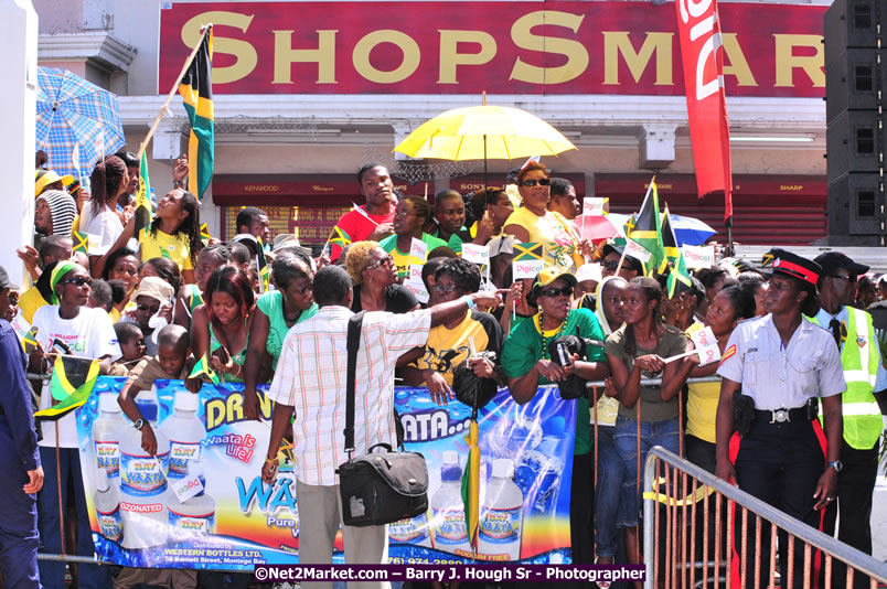 The City of Montego Bay Welcomes Our 2008 Olympians - Western Motorcade - Civic Ceremony - A Salute To Our Beijing Heros - Sam Sharpe Square, Montego Bay, Jamaica - Tuesday, October 7, 2008 - Photographs by Net2Market.com - Barry J. Hough Sr. Photojournalist/Photograper - Photographs taken with a Nikon D300 - Negril Travel Guide, Negril Jamaica WI - http://www.negriltravelguide.com - info@negriltravelguide.com...!